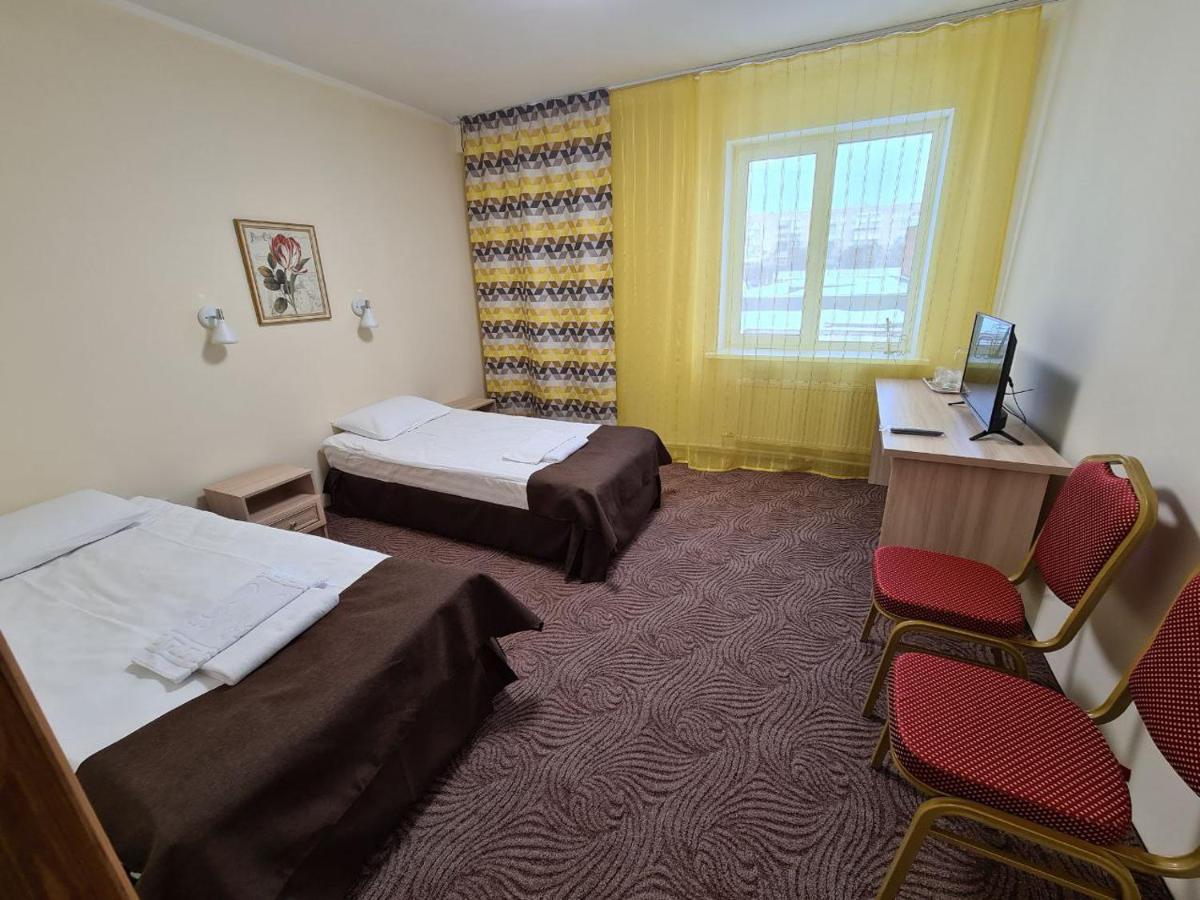 Hotel Prival Izhevsk Esterno foto