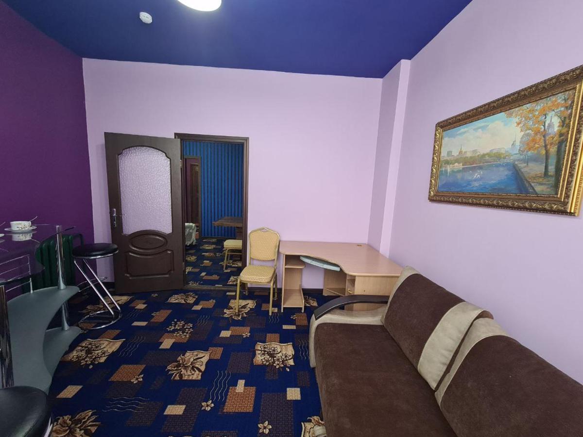 Hotel Prival Izhevsk Esterno foto